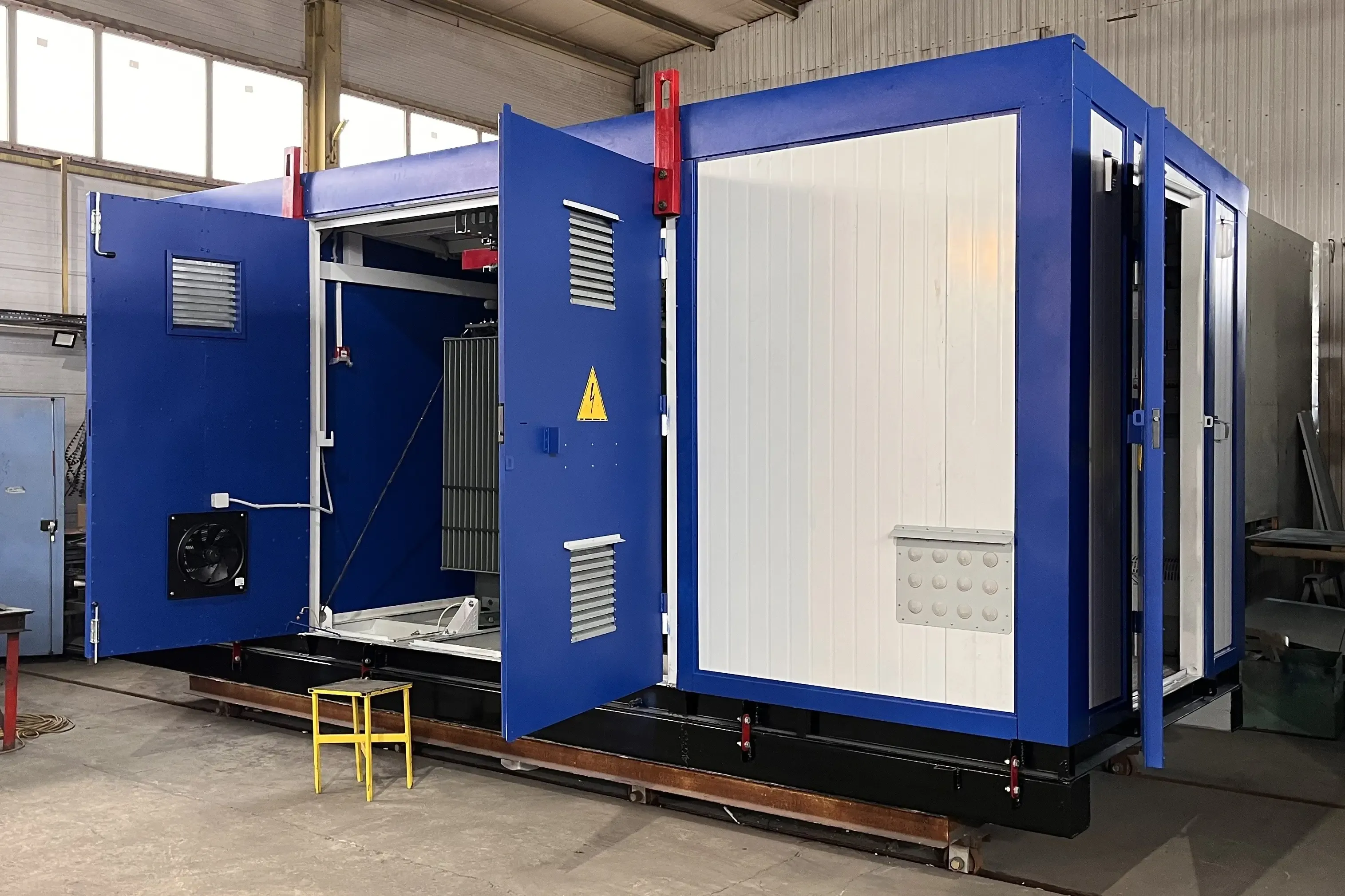 Комплектная трансформаторная подстанция в корпусе из сэндвич-панелей